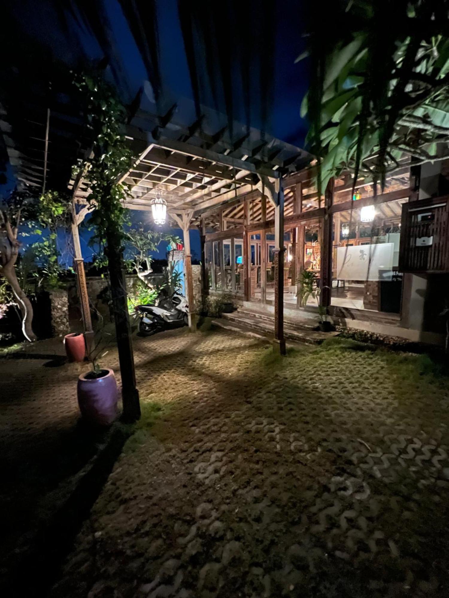 Pinokkio B&B Restaurant Ungasan Exterior foto